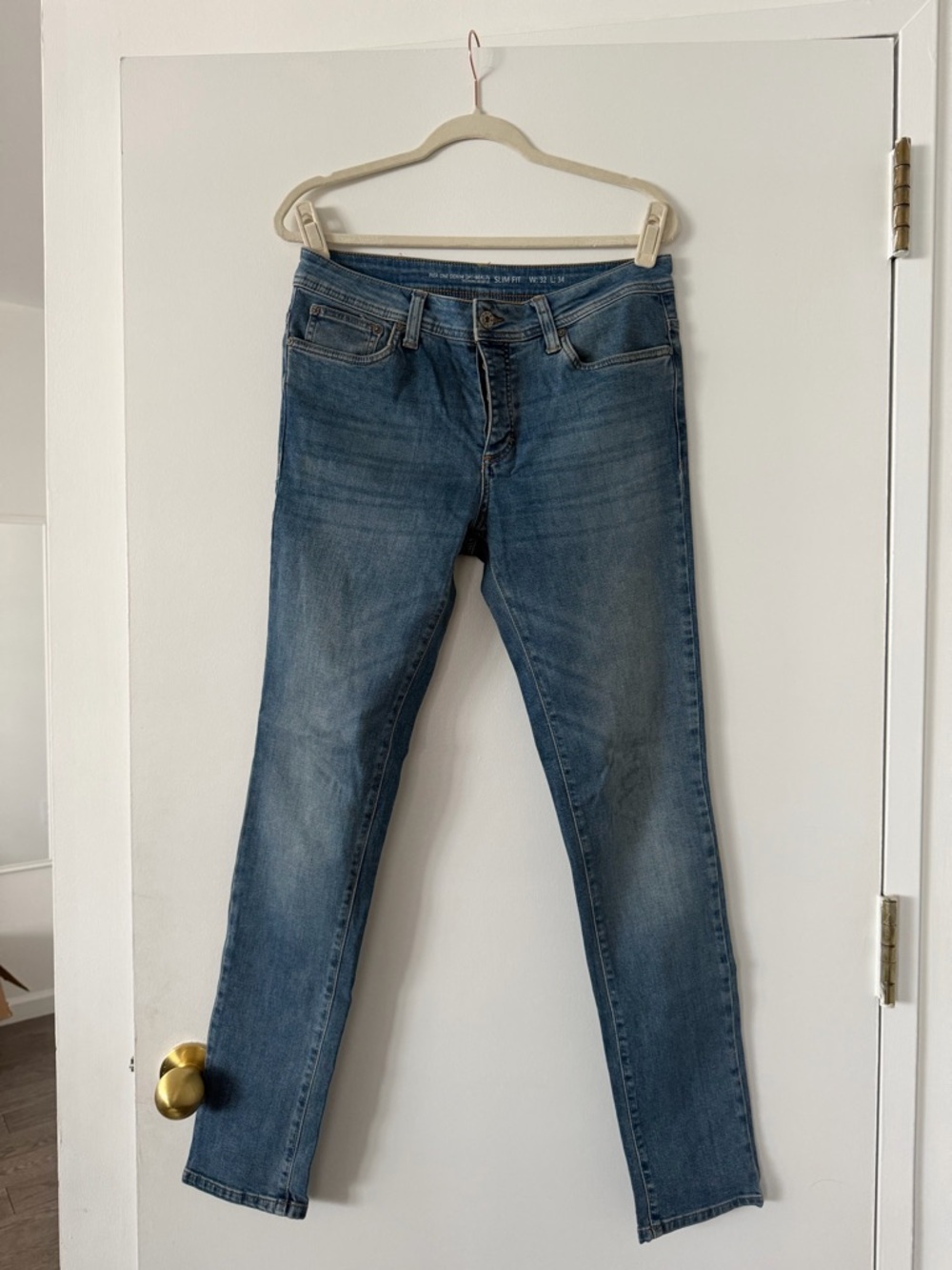 Skinny Jeans in Medium Blue - Slim Stretch Fit